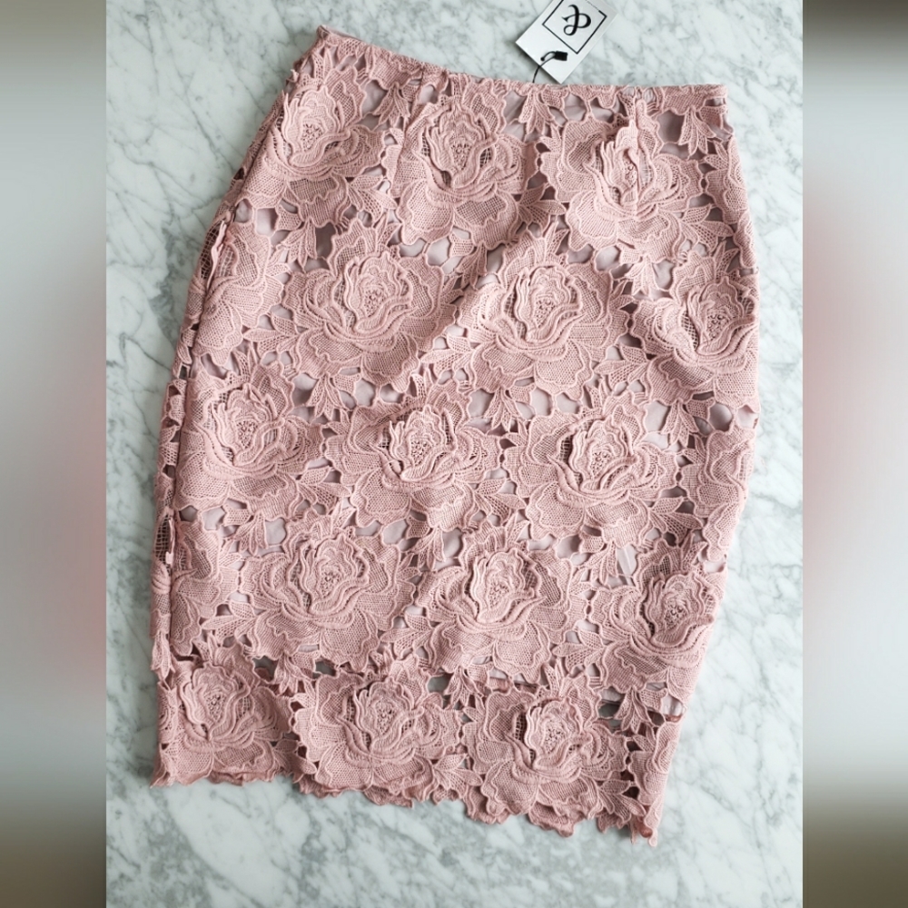 Pink lace pencil skirt